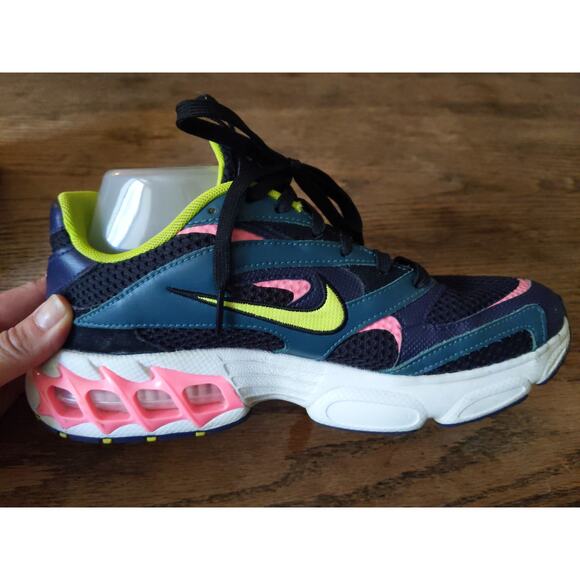 Nike Zoom Air Fire Women's Size 8.5 Navy Pink Yellow Colorful Athletic - Picture 5 of 10